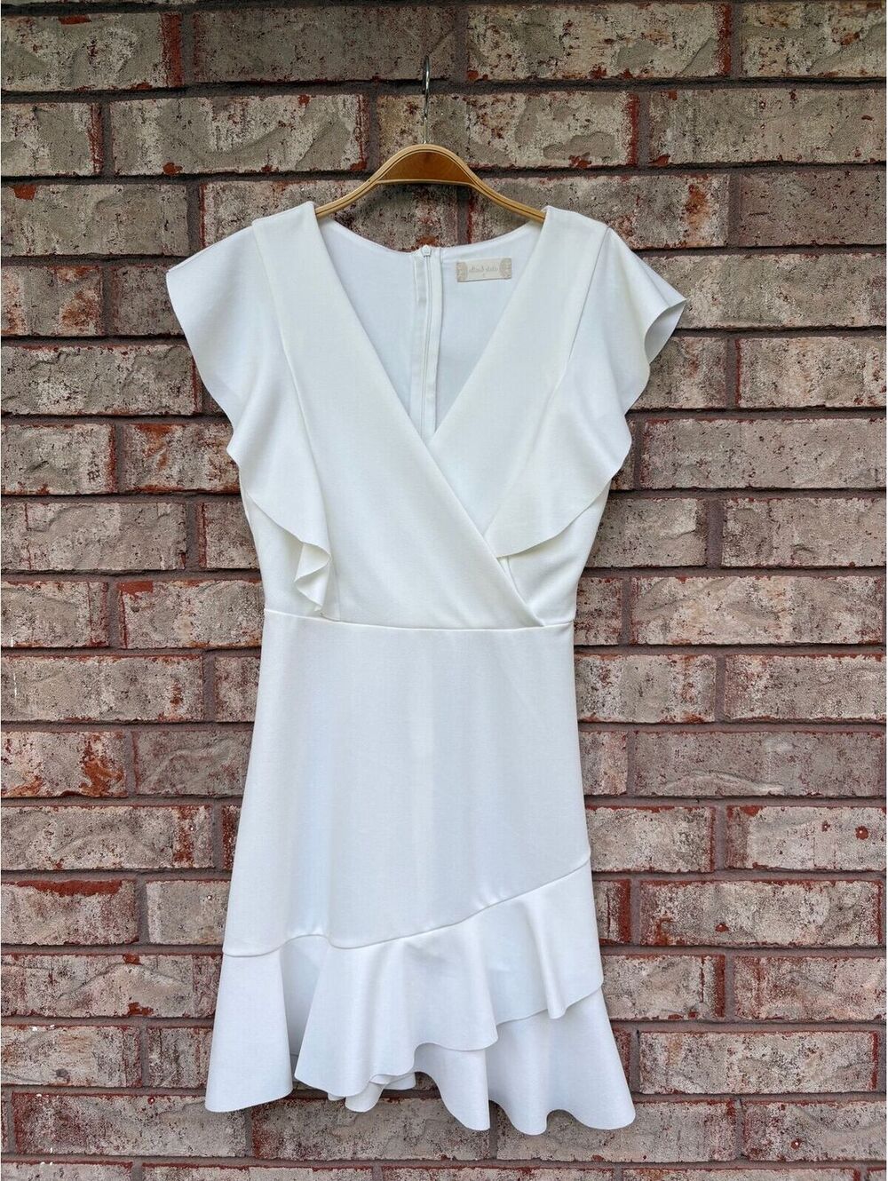 #83 Altar'd State White Dress Size S